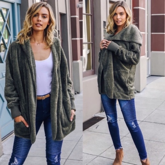 #18 Cozy Open Front Vegan Fur Hoodie Oversized Cardigan - Picture 7 of 10